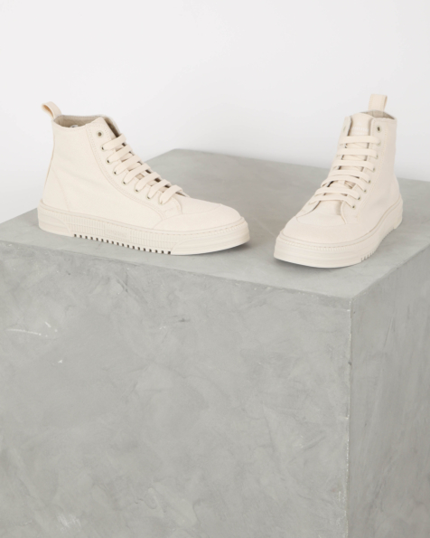 Copenhagen Studios - shop nu de nieuwe collectie sneakers en boots