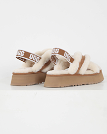 Disco cross slide chestnut
