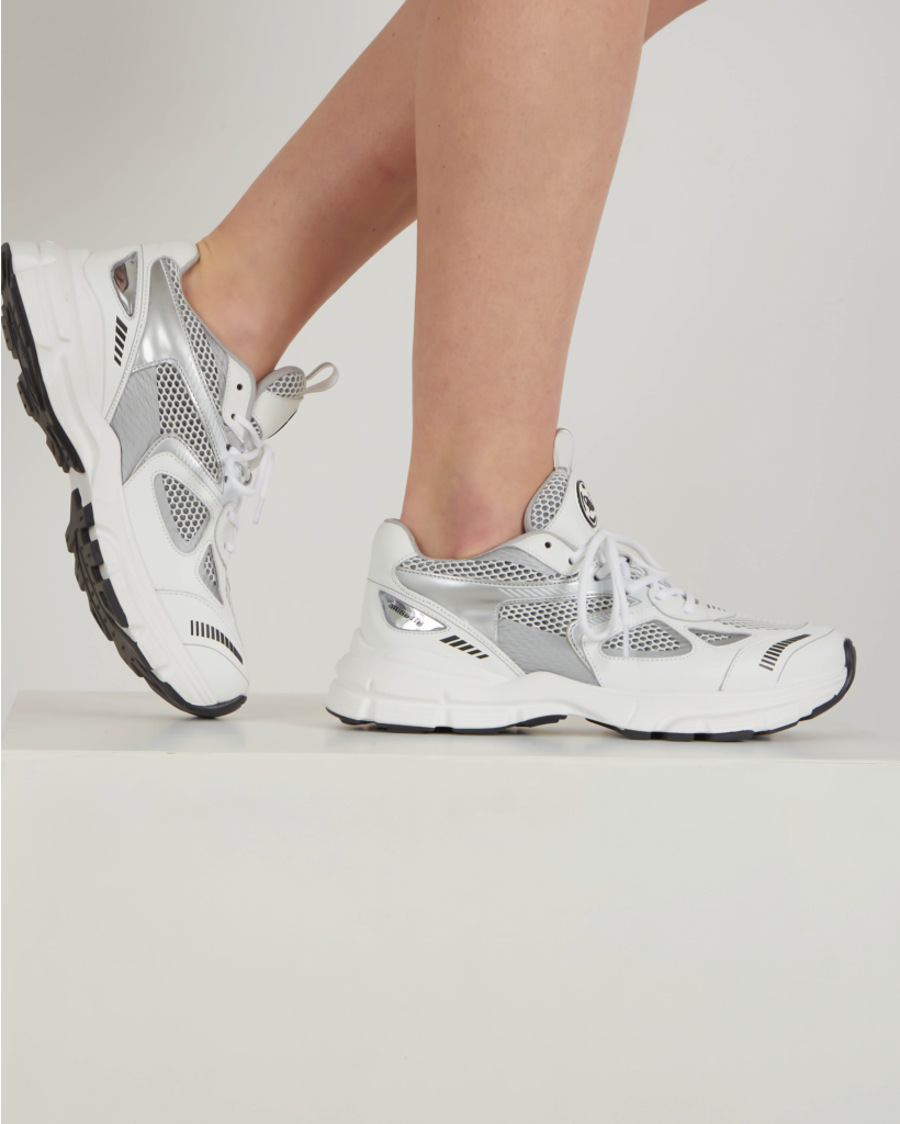 Sneakers marathon runner