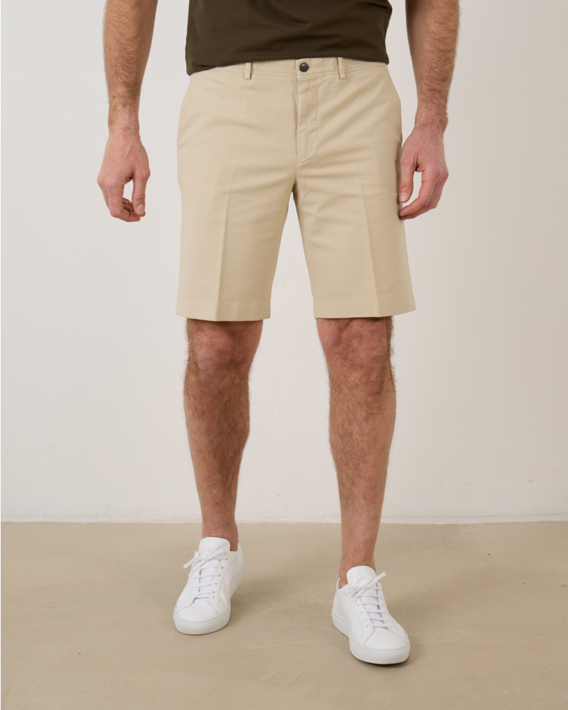 Alan Short Comfort Fit Beige