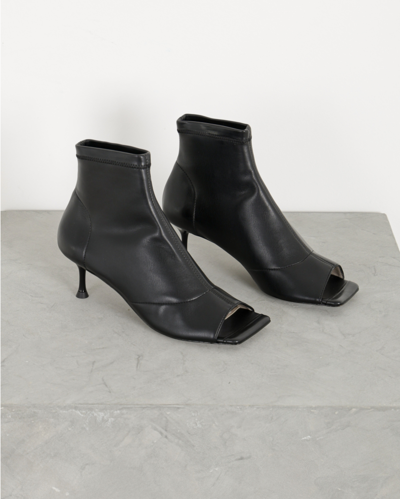 Luz Enkellaarsje Black Eco