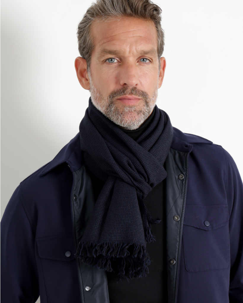 Hawick Scarf Black Navy
