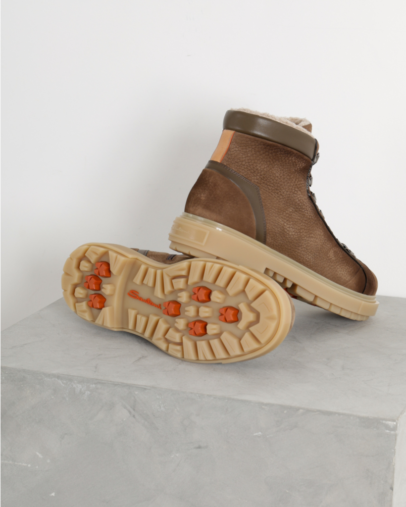 Farah Boots Brown