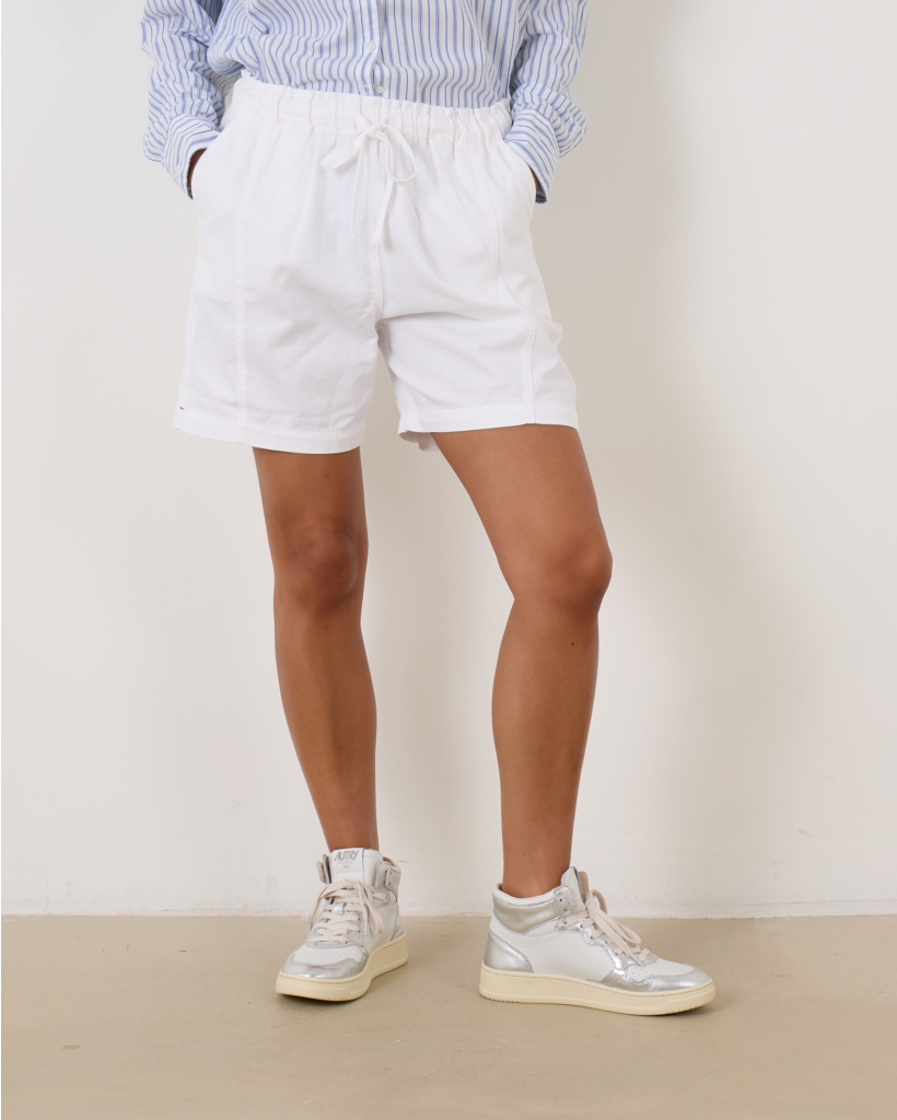 Wyatt Shorts White