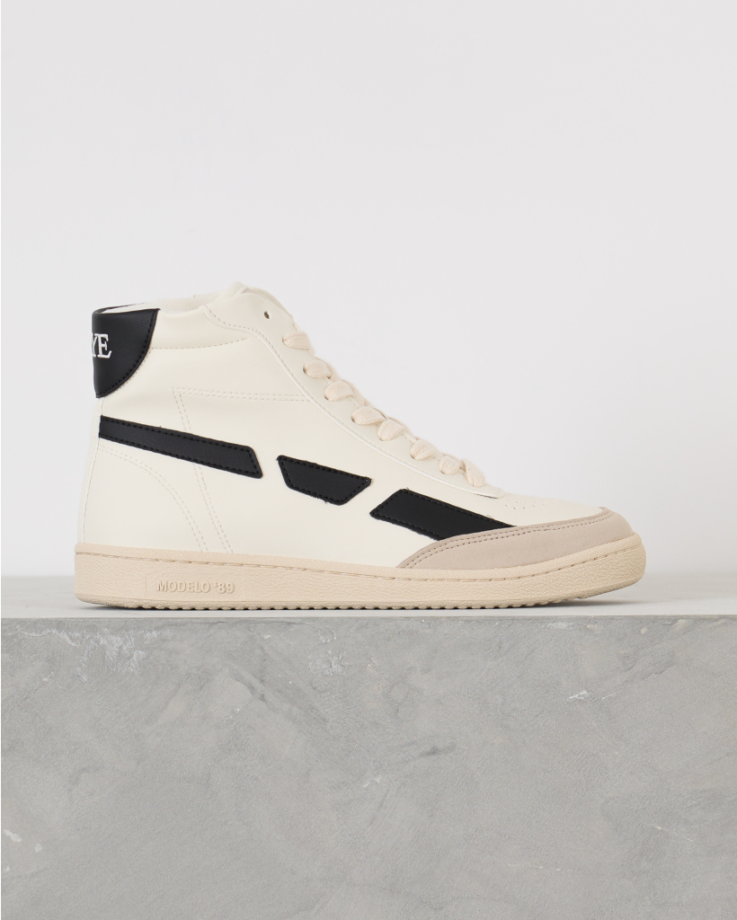 Modelo '89 Sneakers Black