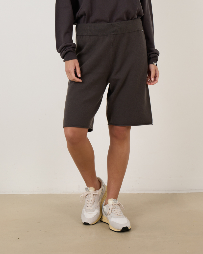 N°240 Laufen Short Mud