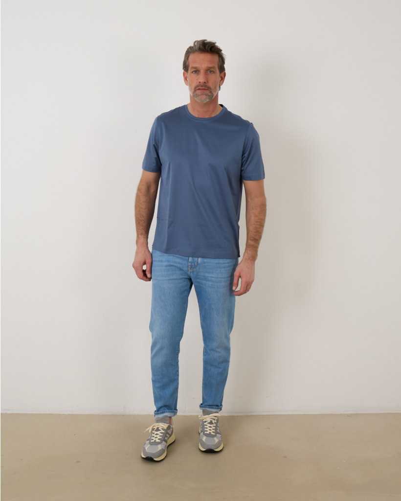 T-shirt Jeans