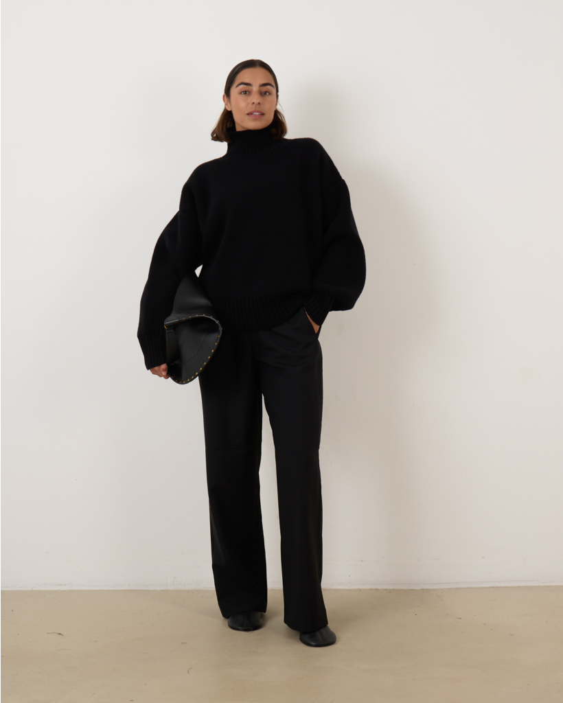 Relaxed Tuxedo Trouser in Black