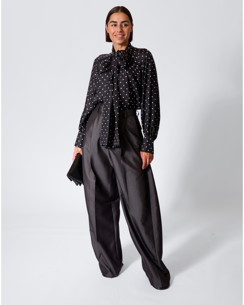 Fable Jaap Zijde Blouse met Stippenprint Zwart