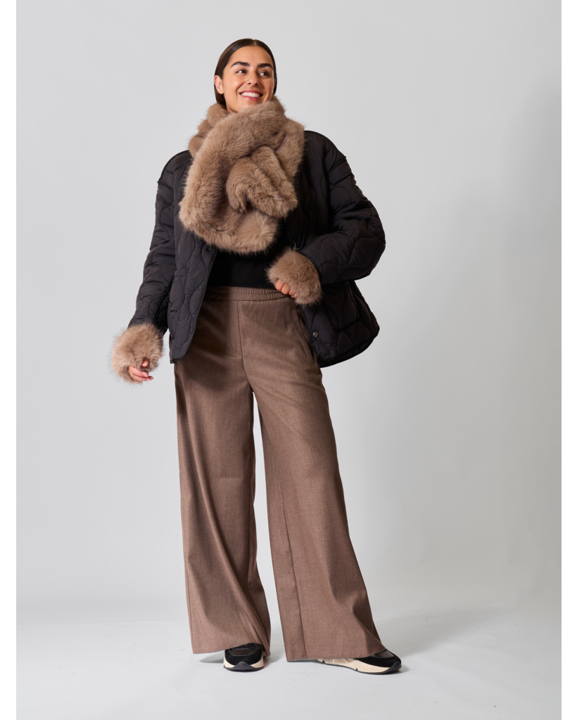 Logan Faux Fur Sjaal Taupe