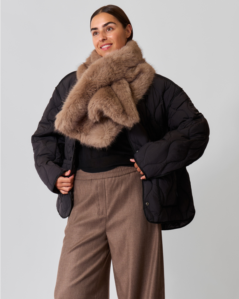 Logan Faux Fur Sjaal Taupe