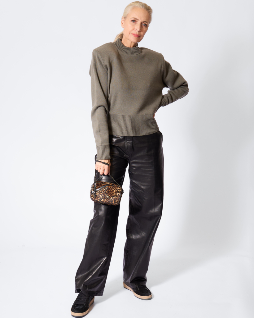 Lovelie Shoulderpad Knit Turtle Shell