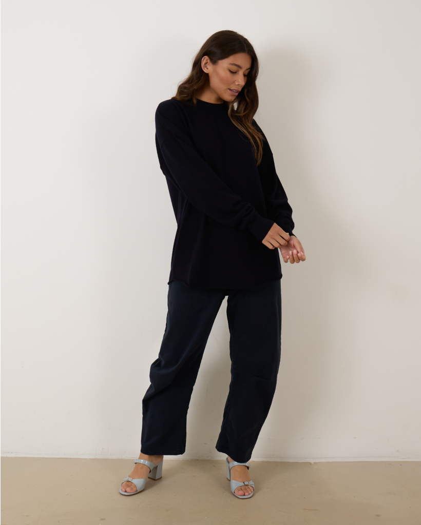 James Oversized Knit Pullover Navy