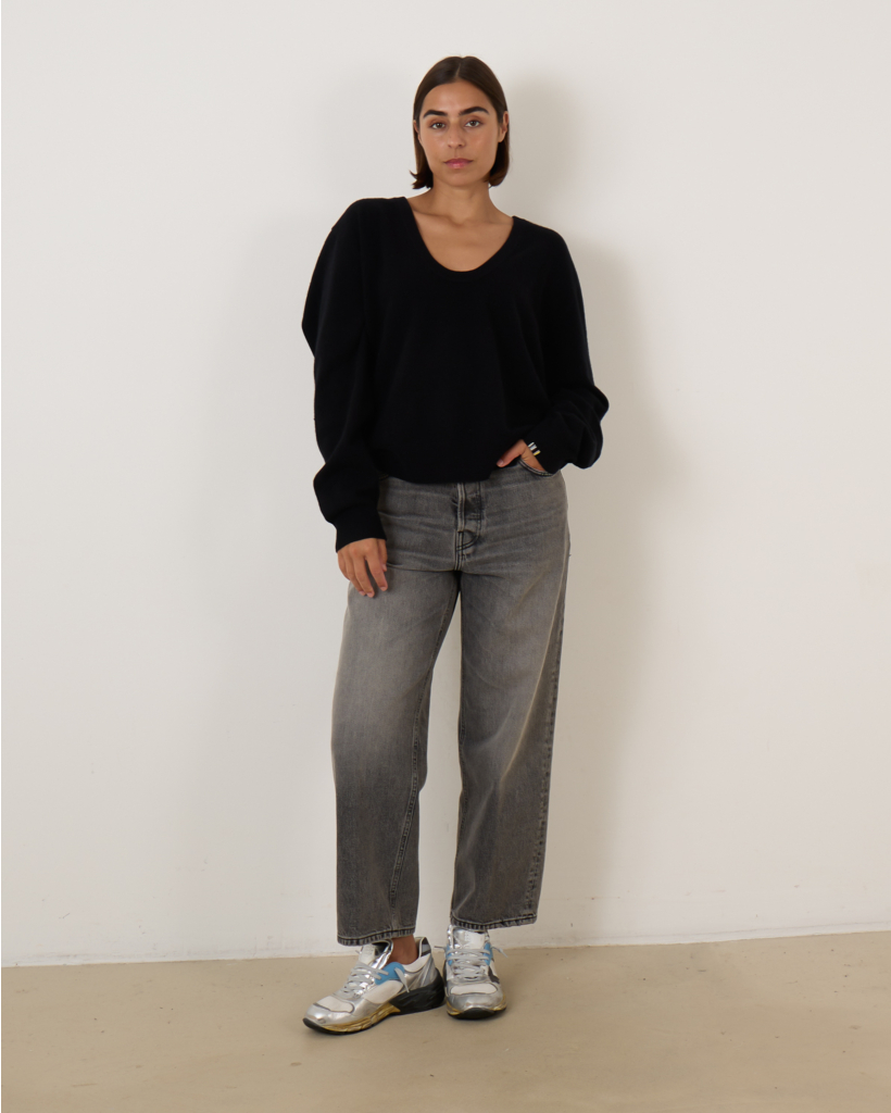 N°424 Jacob Sweater Raven