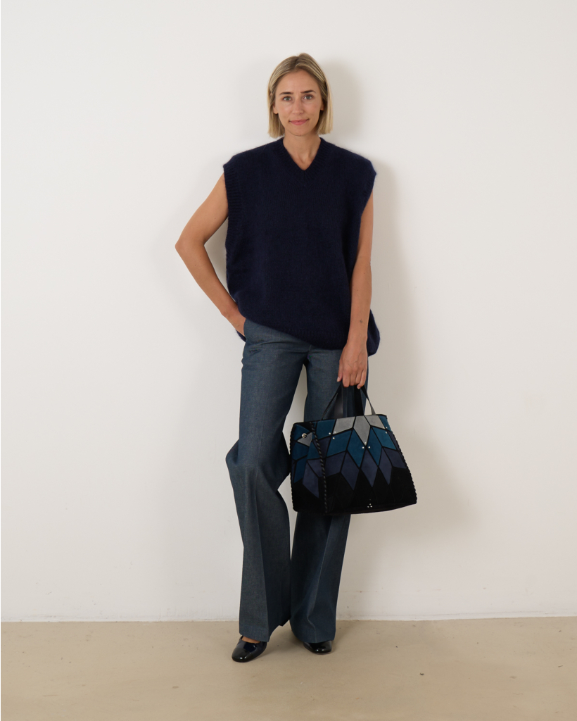 Hudson Sleeveless Pullover Navy