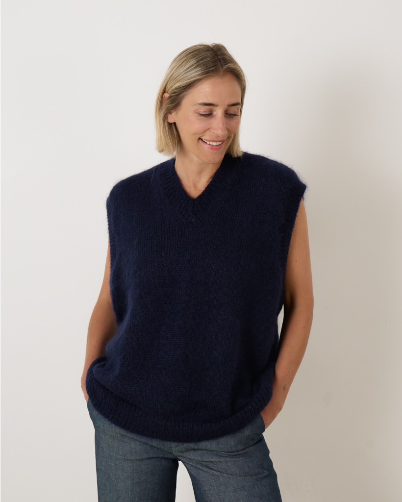 Hudson Sleeveless Pullover Navy