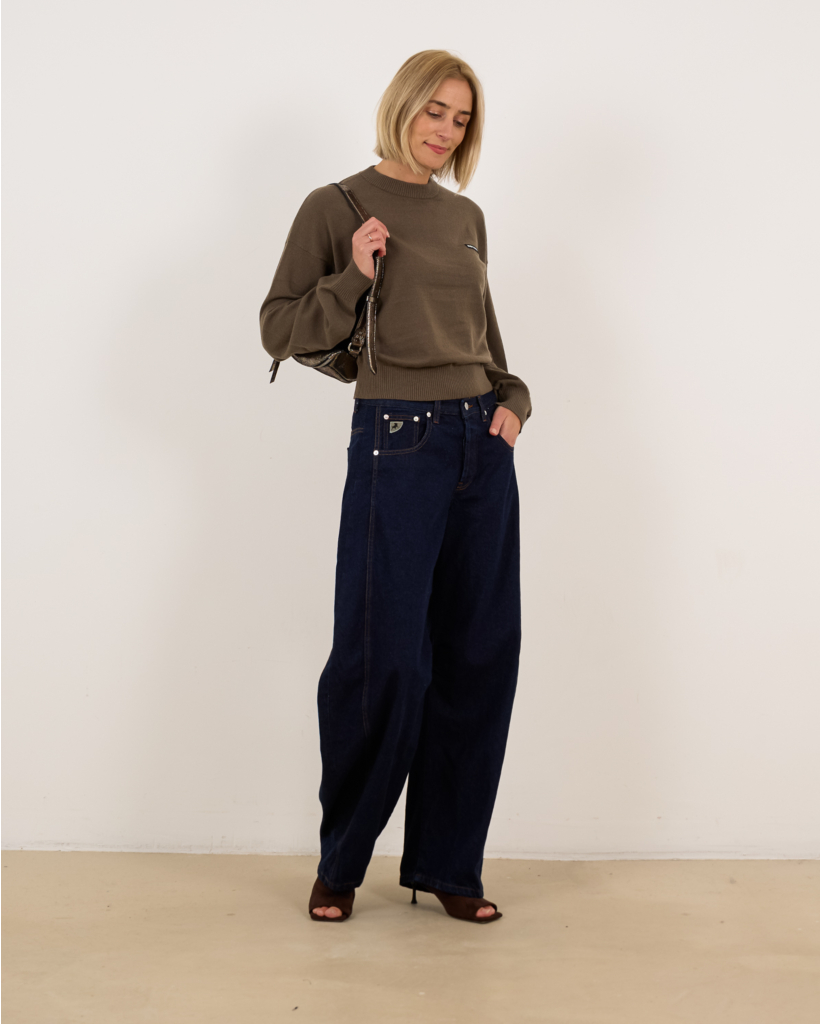 Basic Crewneck Sweater Crocodile