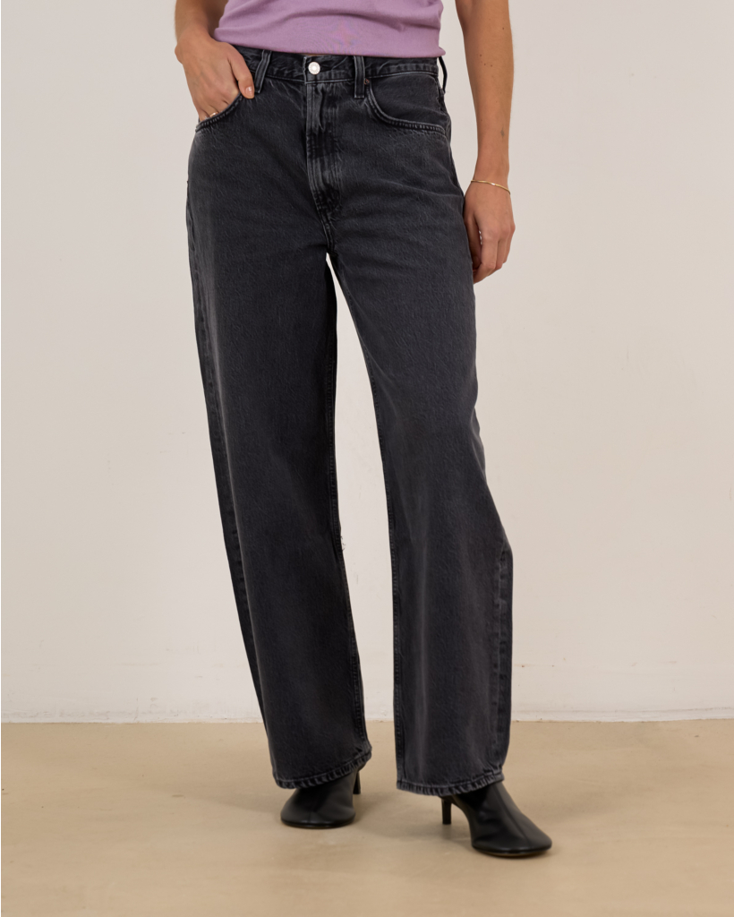Low Curve Jean Symbolic