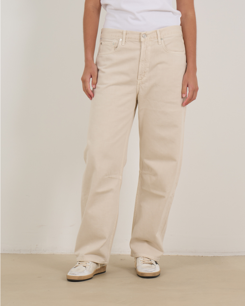 Miro Relaxed Barrel Jeans Almondette