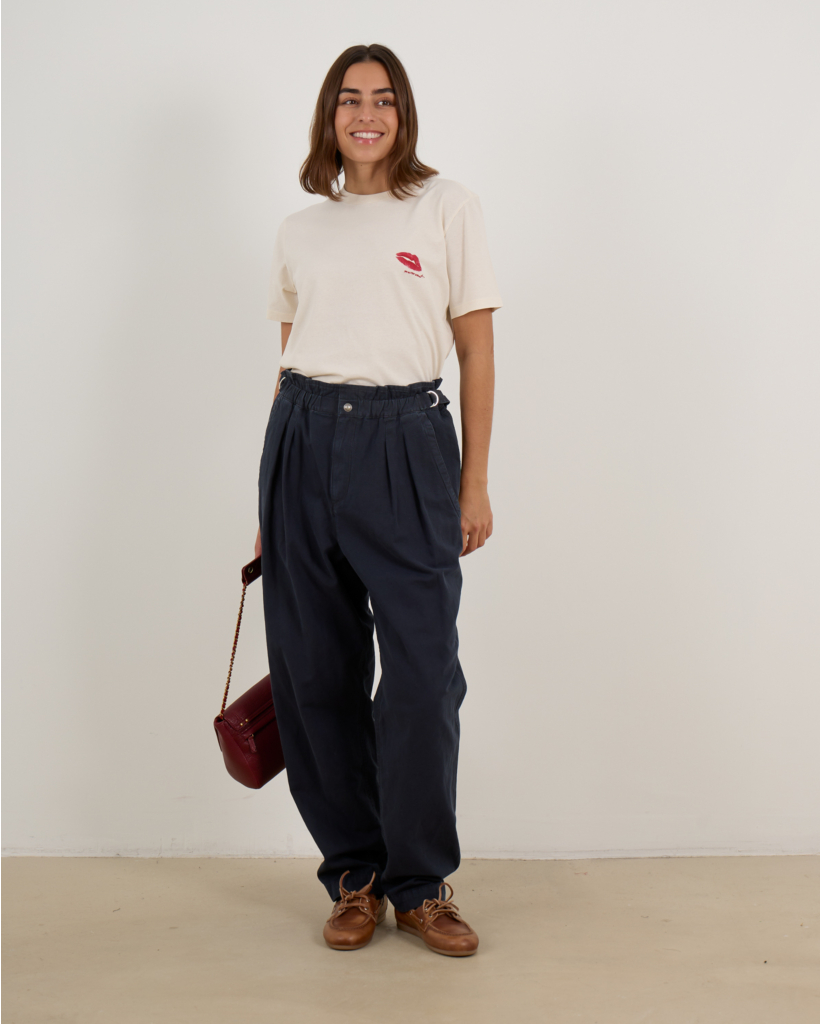 Neriah Geplooide Jeans Verwassen Zwart