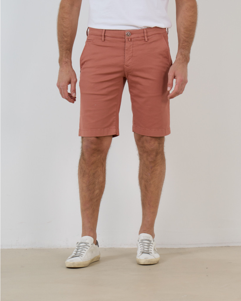 Bob Slim Fit Short Roest