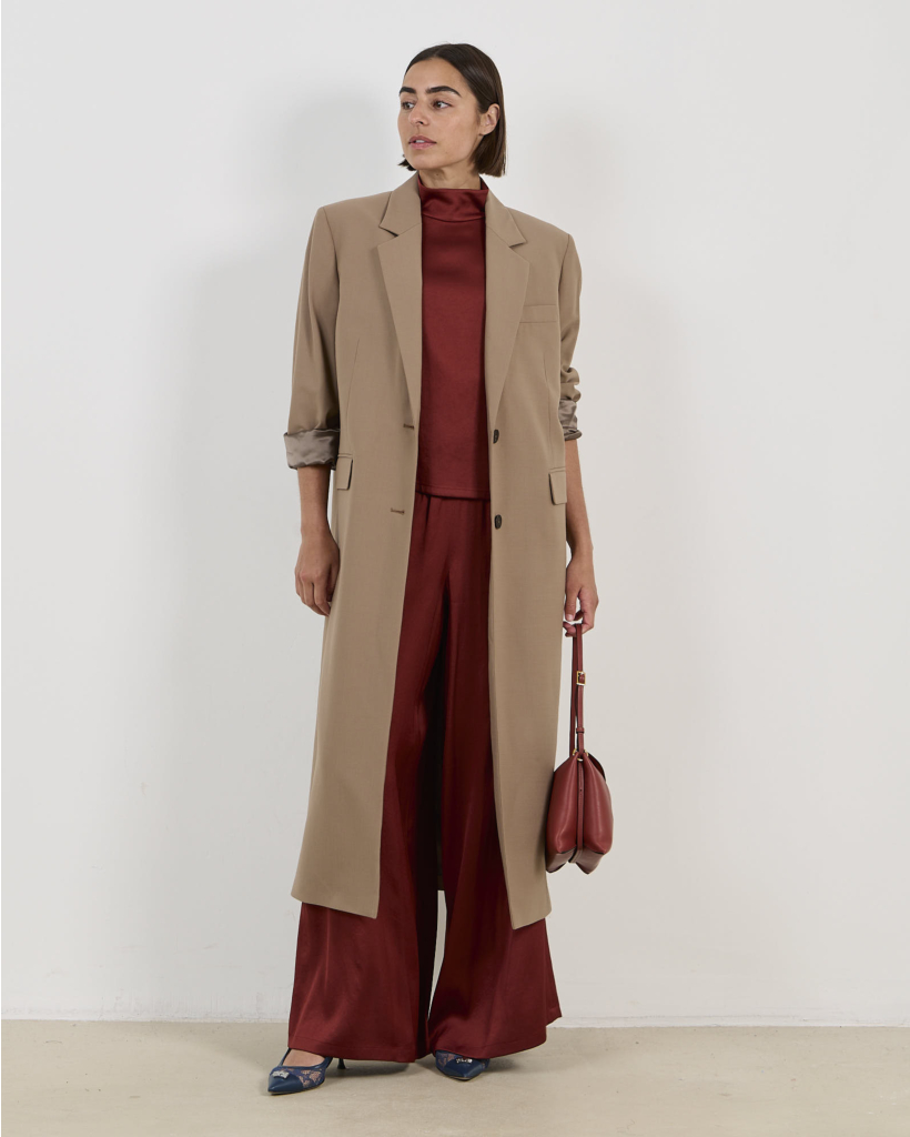 Alaria Satijnen Mouwloze Top Rood