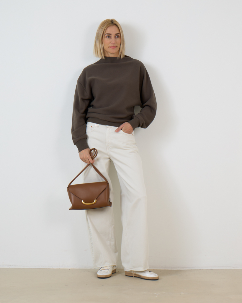 Draped Sweatshirt met Asymmetische Neklijn Bruin