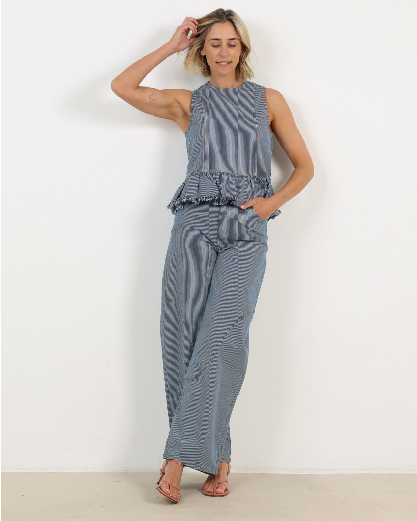 Madinel Mouwloze Peplum Top Denim Stripe