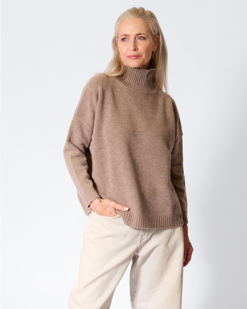 Borgia Wollen Knit Turtleneck Jumper Hazelnut