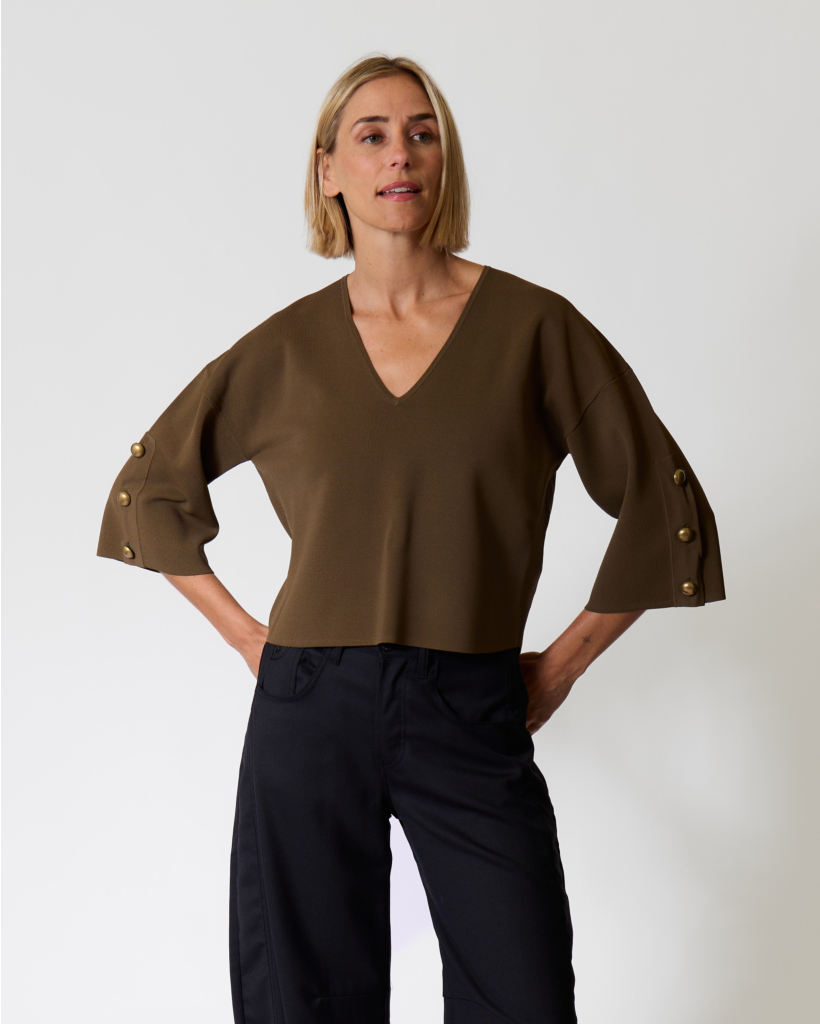 Formosa Jersey Sweater met Gouden Knopen Mud