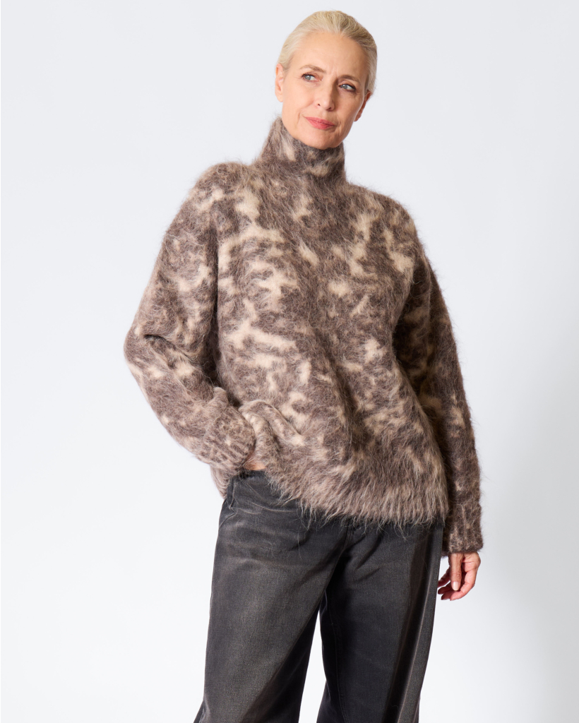 Esme Fluffy Alpaca Knit Leo Combo