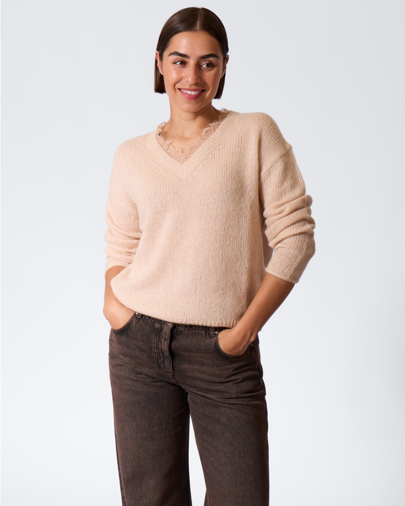 Alpacamix V-pullover met Kanten Detail Cappuccino