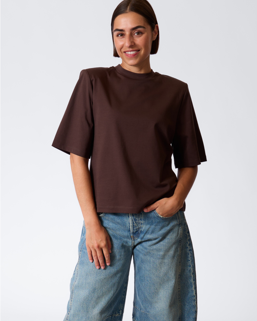 Tadura T-shirt met Schouderpads Choco Brown
