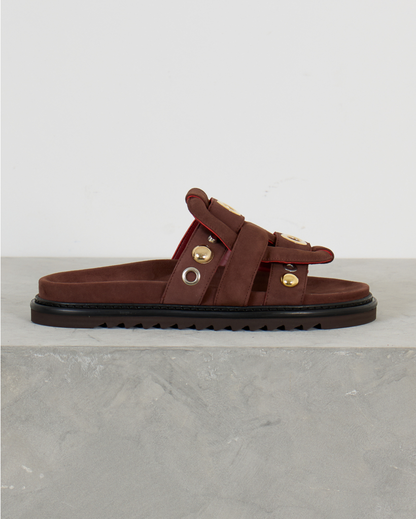Emilia Sandalen Suede met rivets bruin