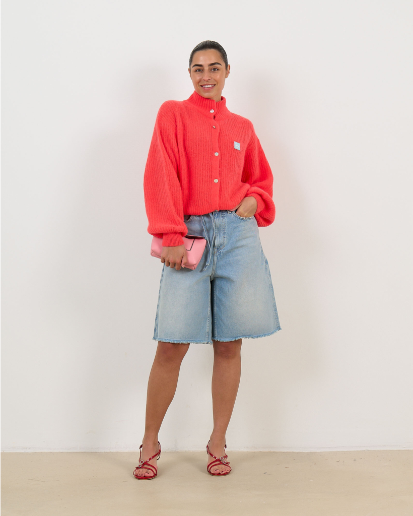 East Vest Met Hoge Kraag Rood