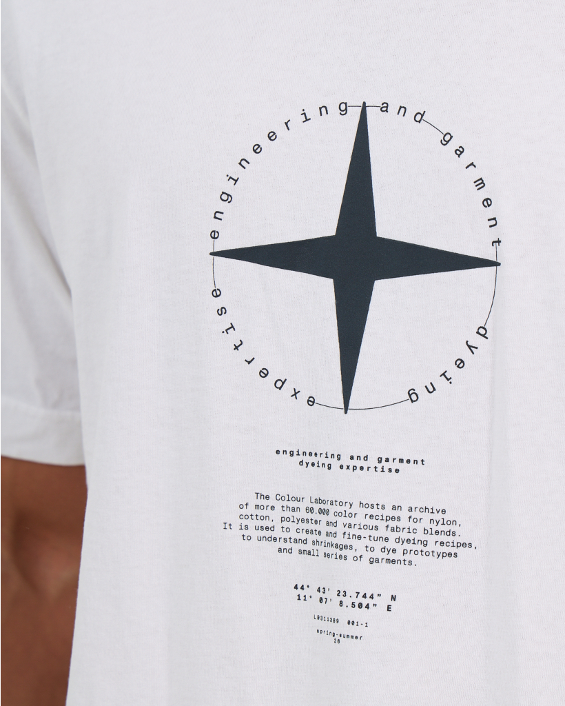 2100001 T-shirt Print Wit  