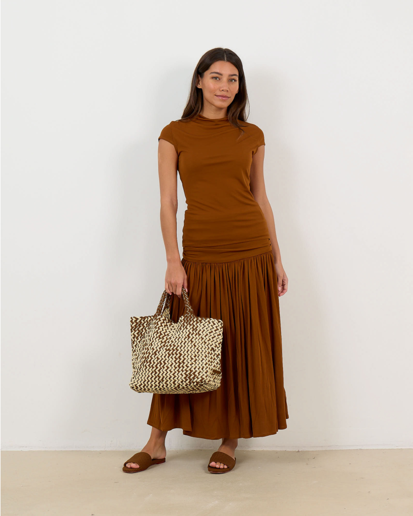 Nora Viscose Jersey Top met Stretch Walnut Bruin