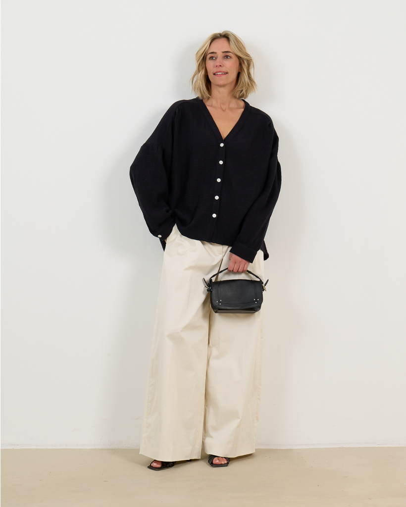 Vanuatu V-Hals Blouse Zwart
