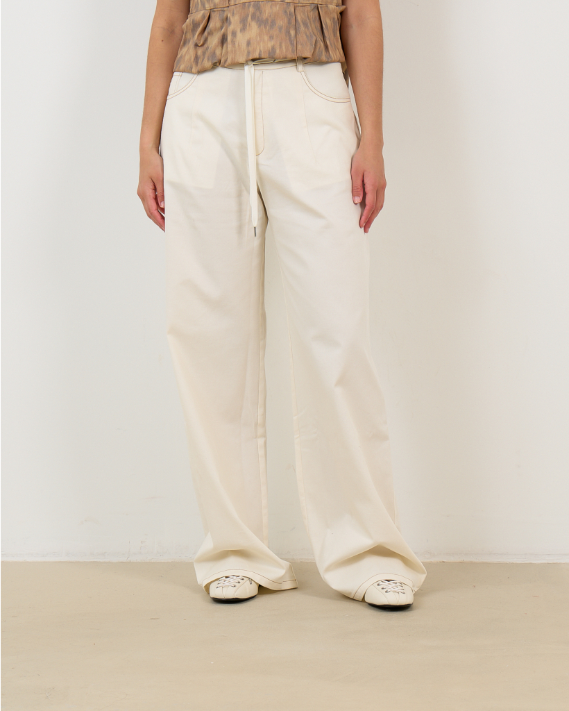 Nanny Pantalon met Bruine Stiksels Off-White