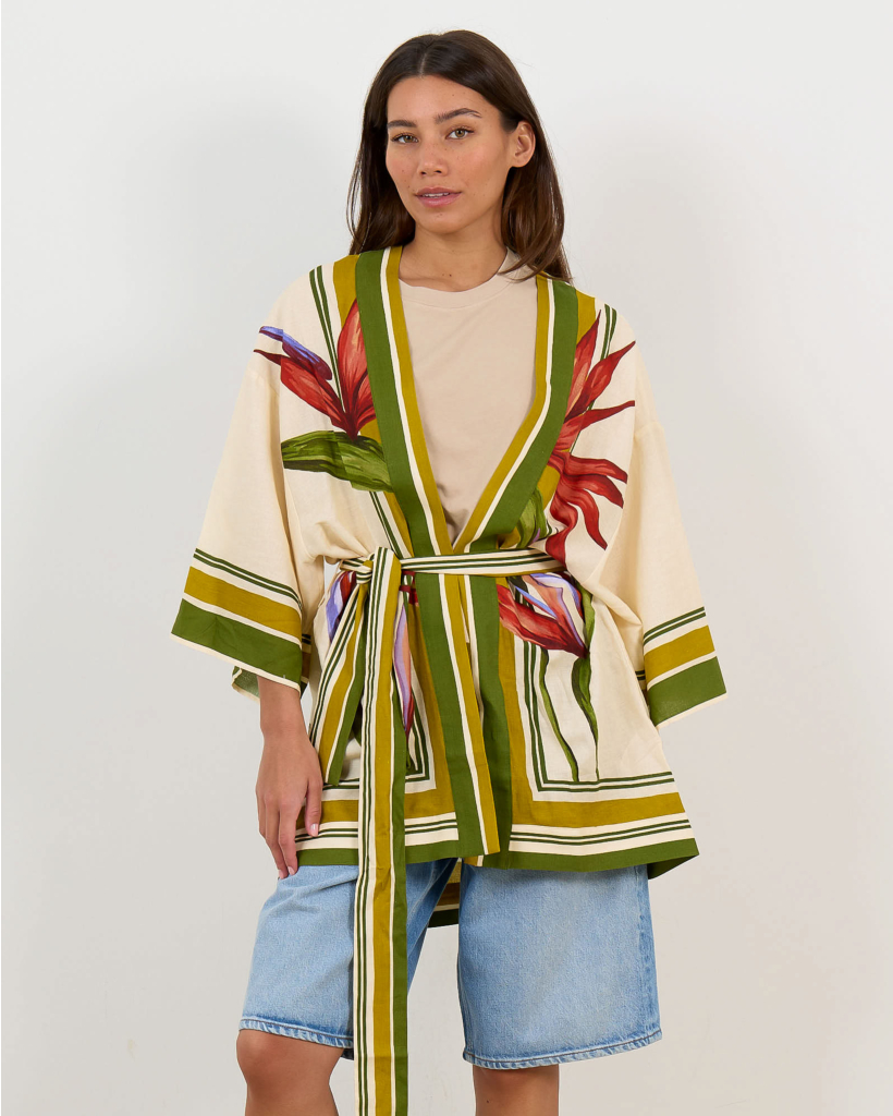 Strilitzia Light Blush Kimono Roze