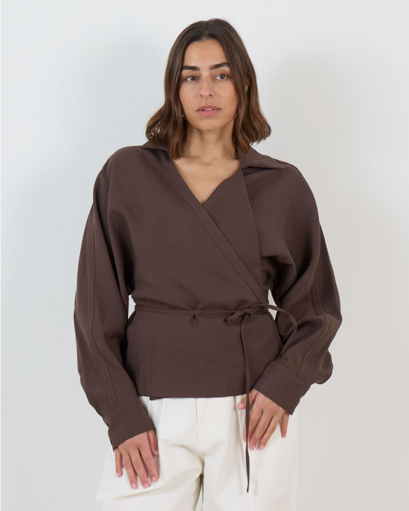Heloa Wrap Blouse Lange Mouw Donker Bruin