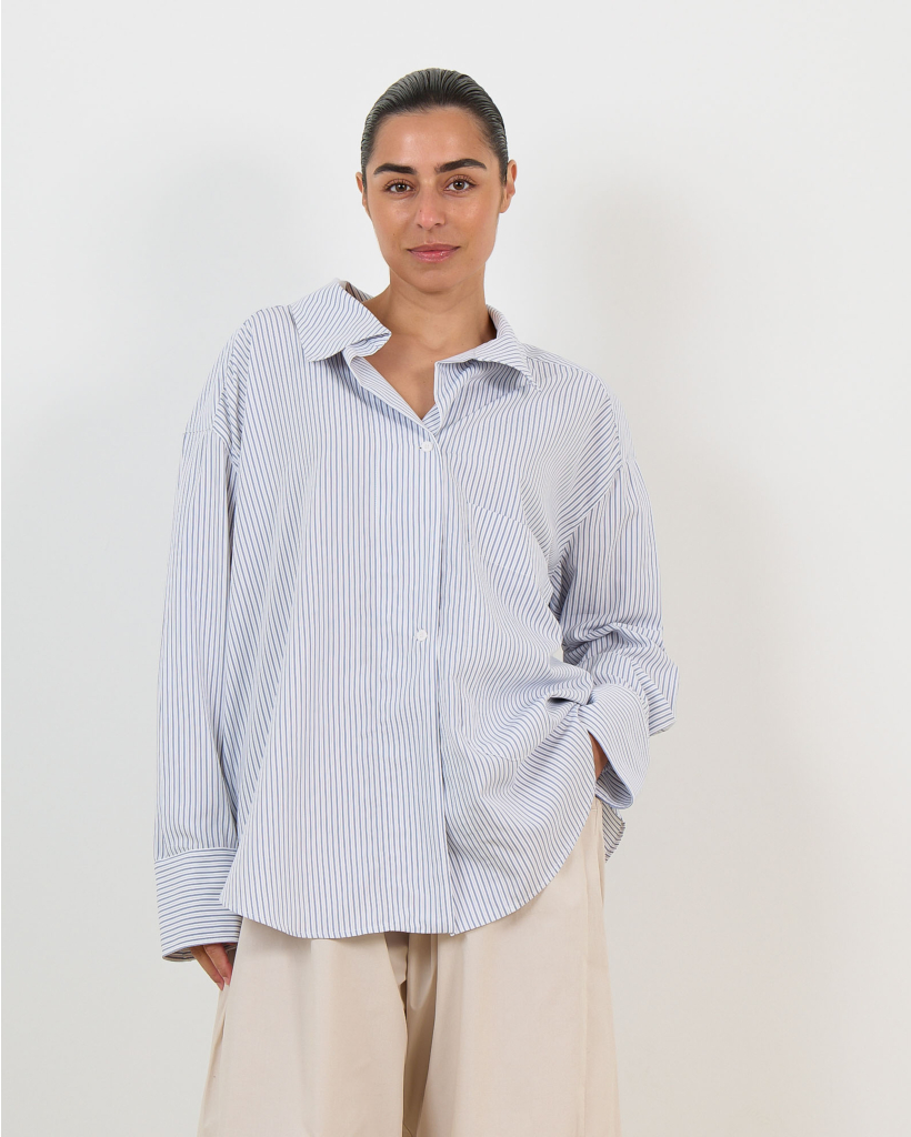 Finlay Gestreepte Overhemdblouse Met Gekruiste Kraag Blauw