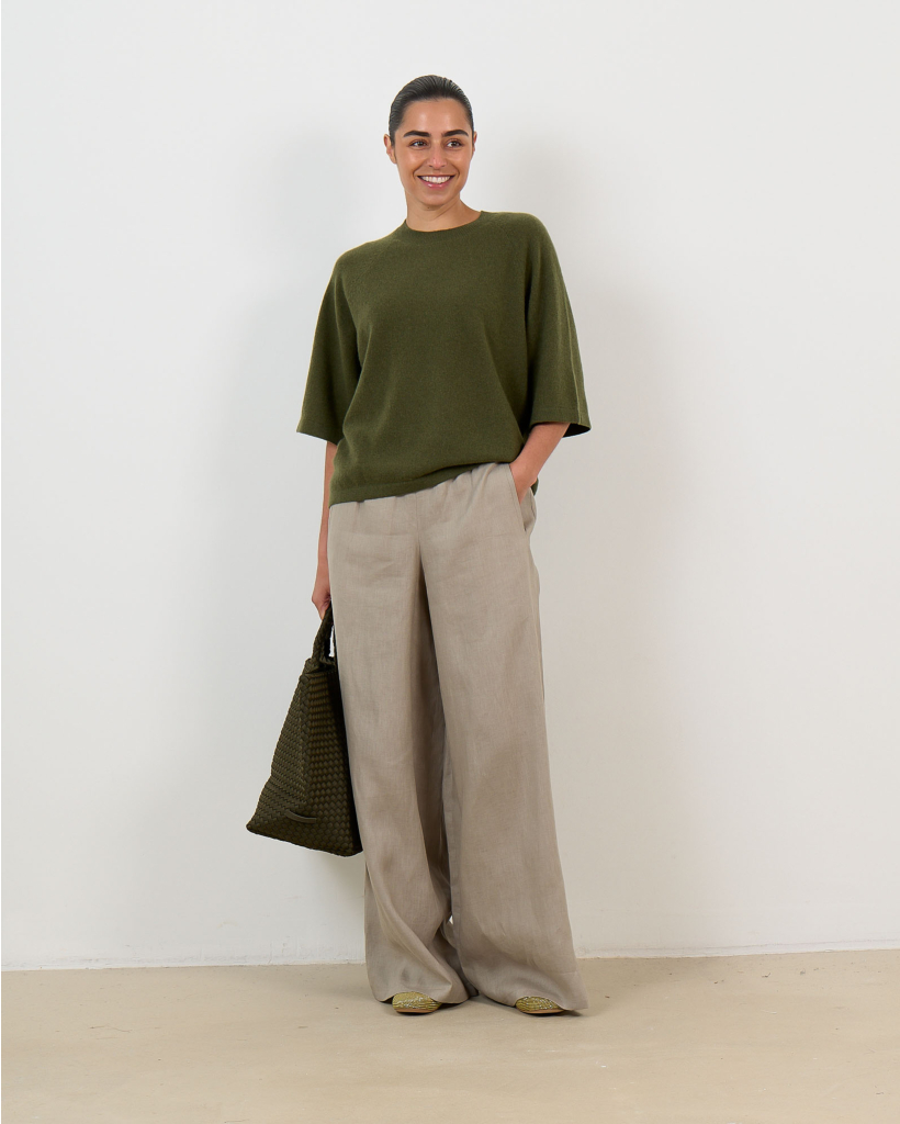 Leana Cashmere Korte Mouwen Trui Army