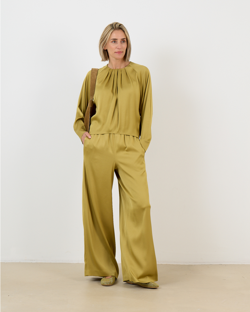 Tweezer satijnen pantalon mosterd