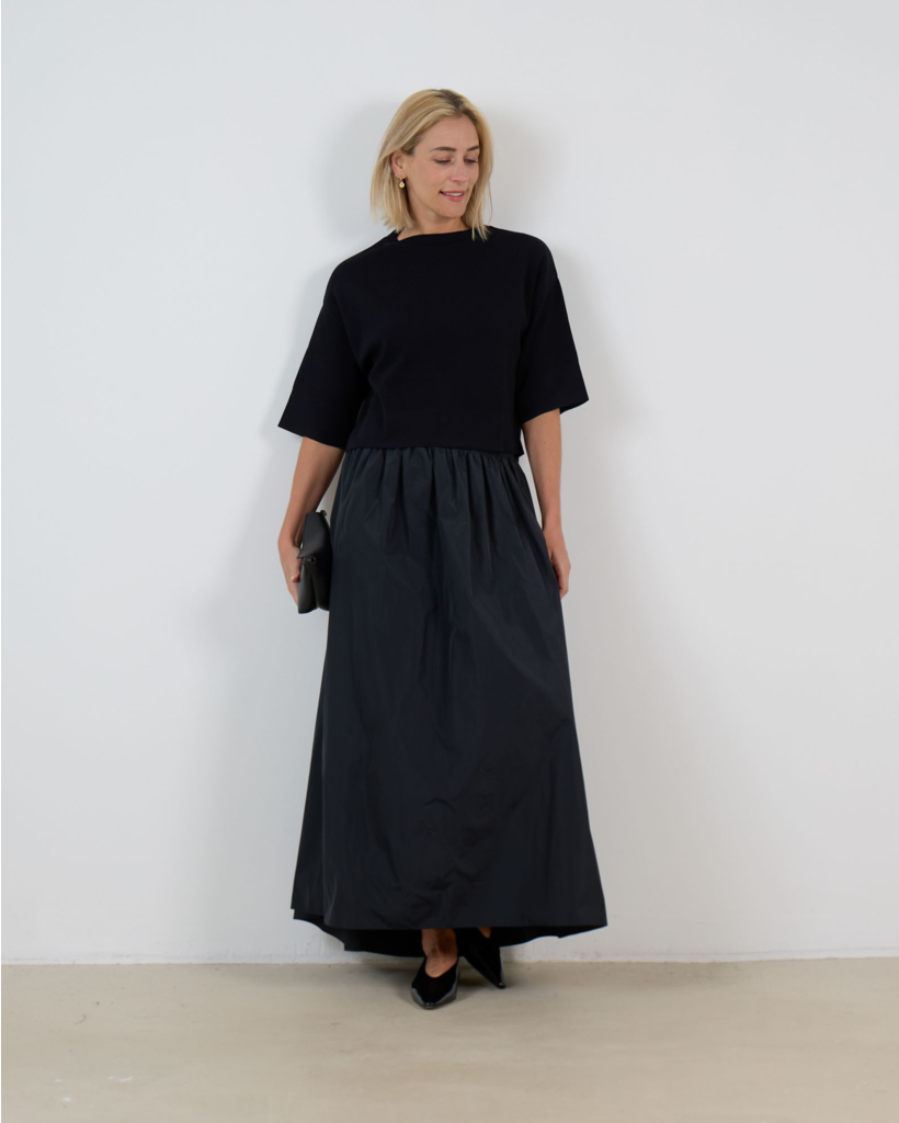 Emeris Wijde Maxi Rok Zwart