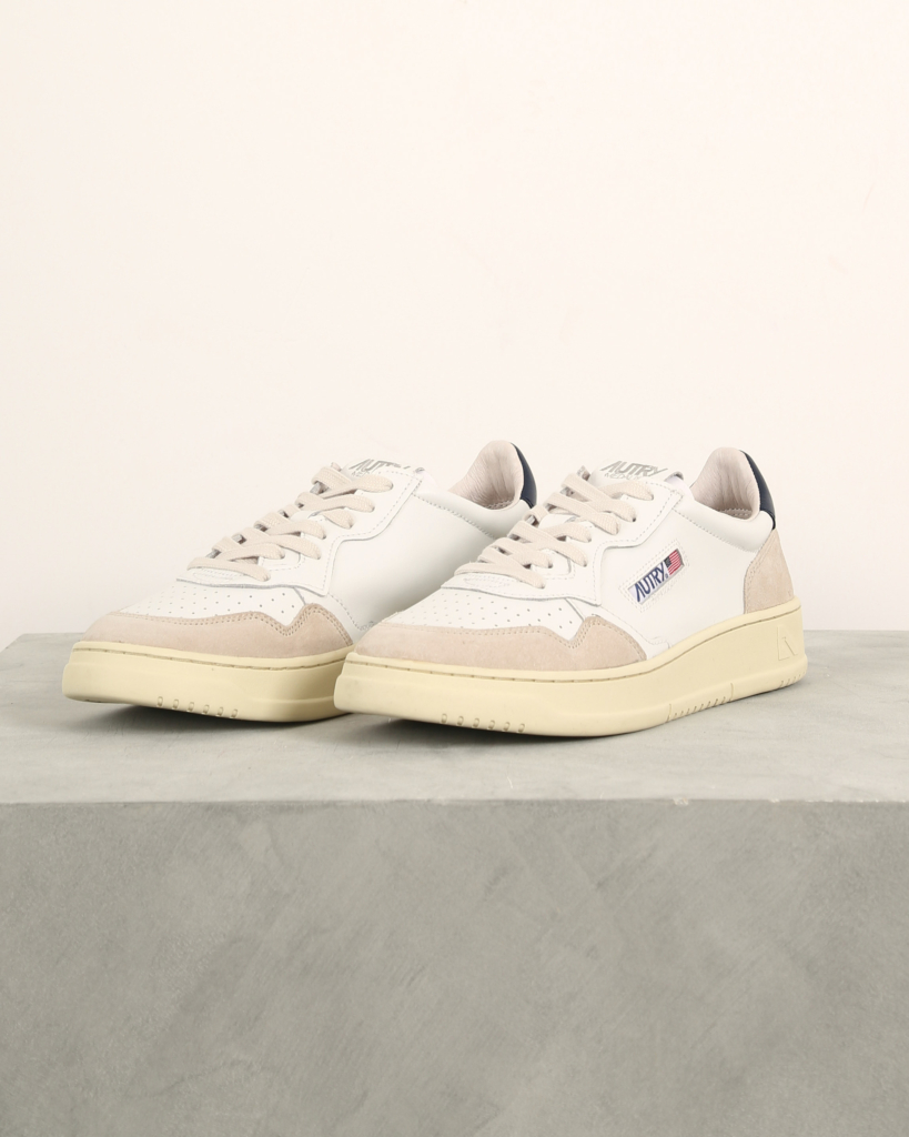 Autry Sneaker Low Leather Suede White