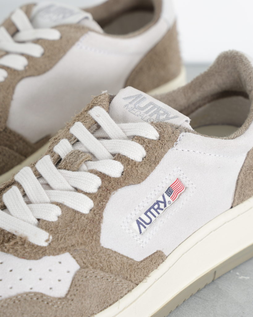 Autry Medalist Low Sneakers Taupe