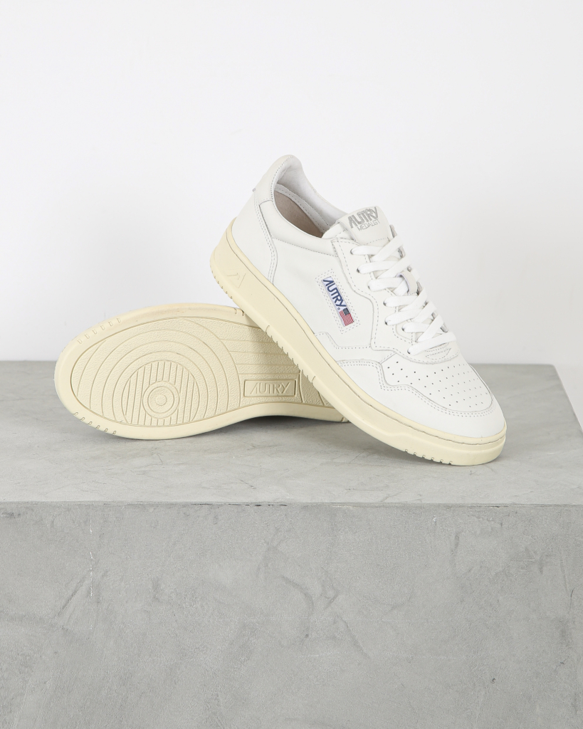 Autry Medalist Low Sneakers White