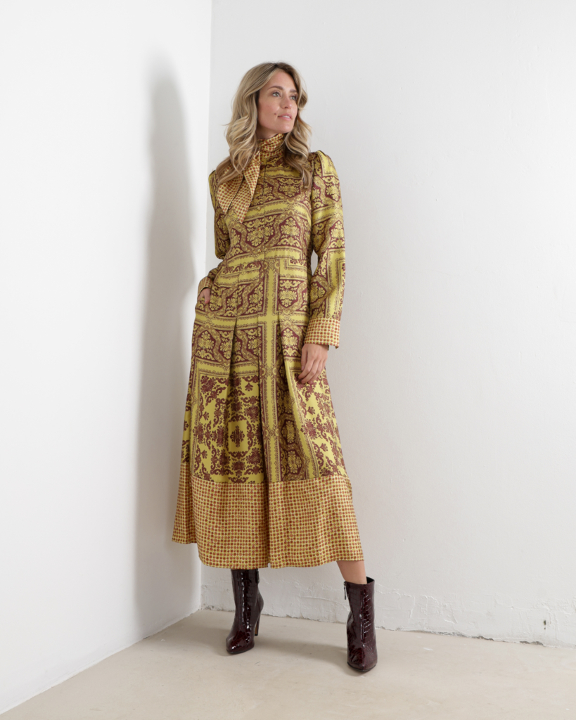 Momoni Arnoud Dress Silk Lime Brown