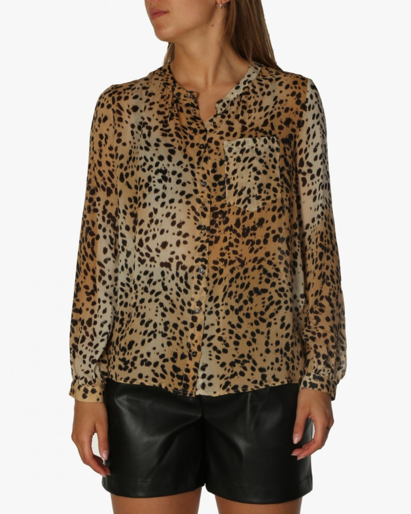 Lightweight blouse with cheetah print